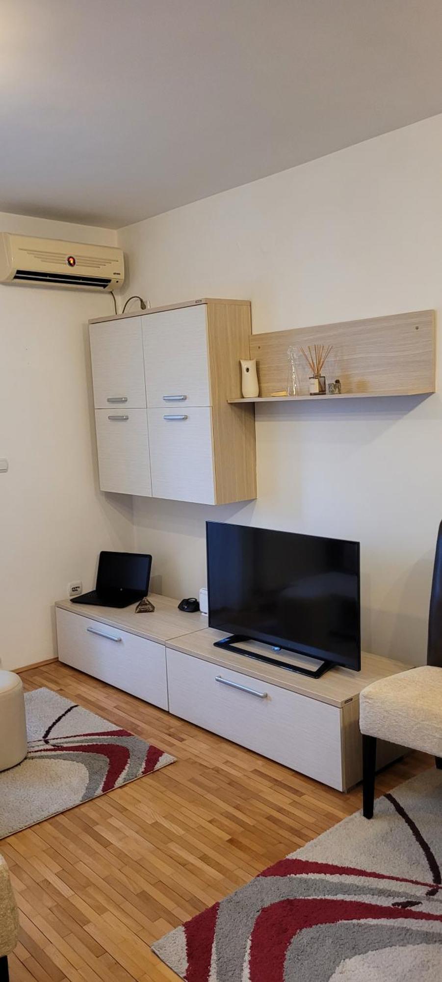 Apartman Jelena Daire Vranje Dış mekan fotoğraf