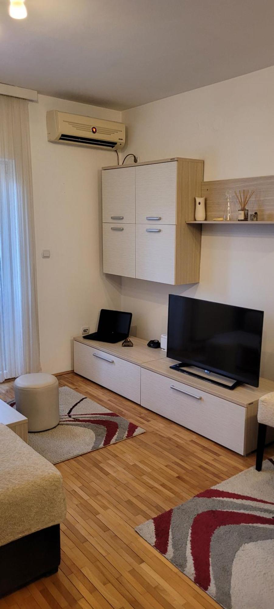 Apartman Jelena Daire Vranje Dış mekan fotoğraf